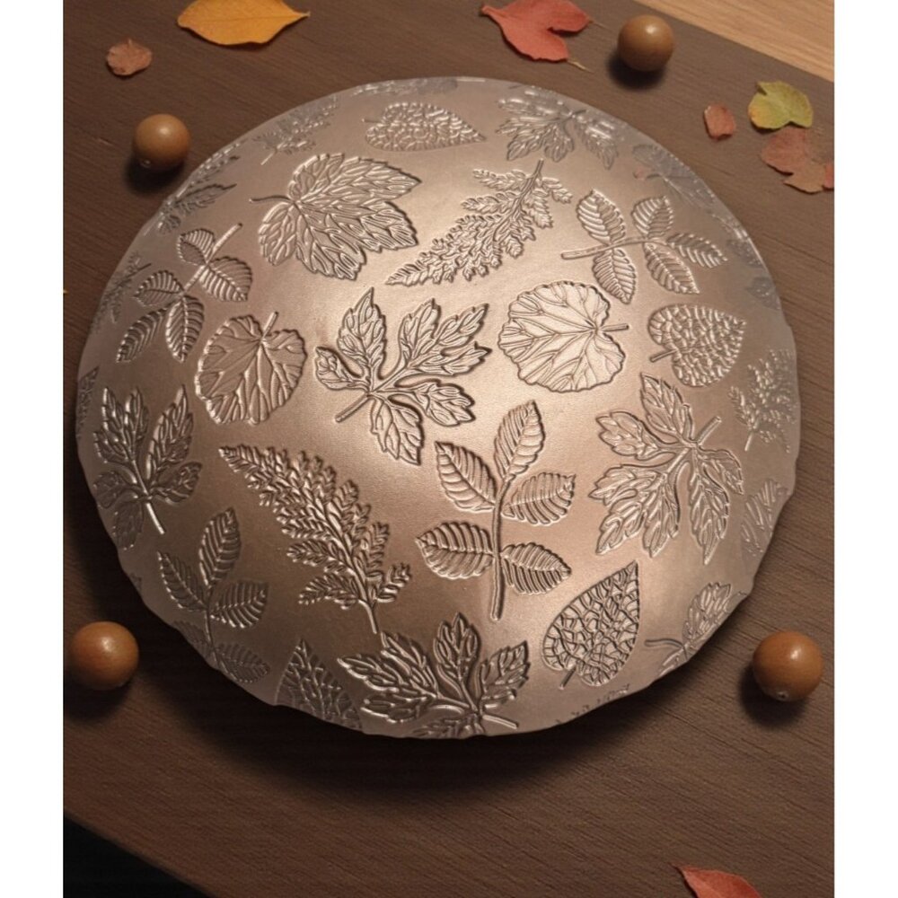 Vietri Autunno Glass Medium Serving Bowl 13″ Autumn Leaves Design - NEW - Picture 2 of 3